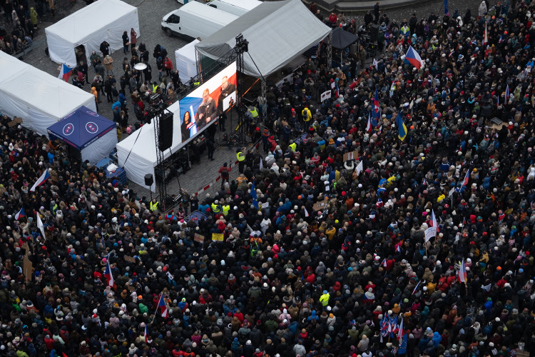 FOTOGALERIE: Demonstrace na podporu prezidenta Petra Pavla