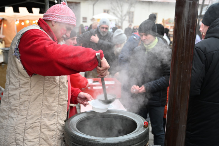Masopust na hradě. Nechyběla ani nefalšovaná zabíjačka
