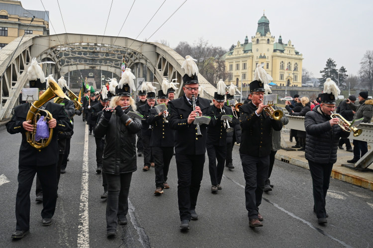 Hornický průvod a Zdař Bůh.