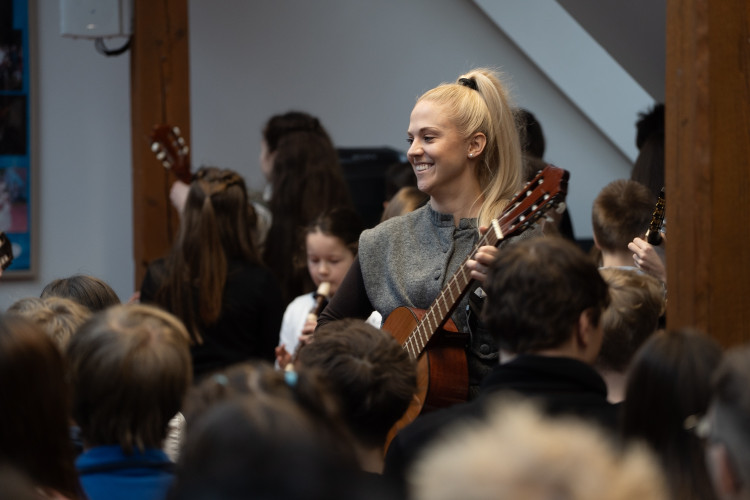 FOTOGALERIE: Návštěva prezidenta Pavla na ZŠ Generála Františka Fajtla