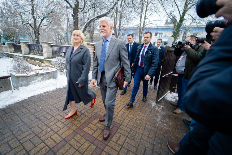 FOTOGALERIE: Návštěva prezidenta Pavla na ZŠ Generála Františka Fajtla