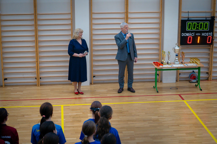 FOTOGALERIE: Návštěva prezidenta Pavla na ZŠ Generála Františka Fajtla