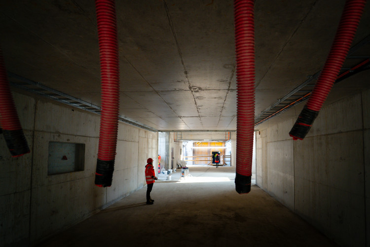 FOTO: Smíchovské nádraží roste před očima. První nástupiště dokončí letos