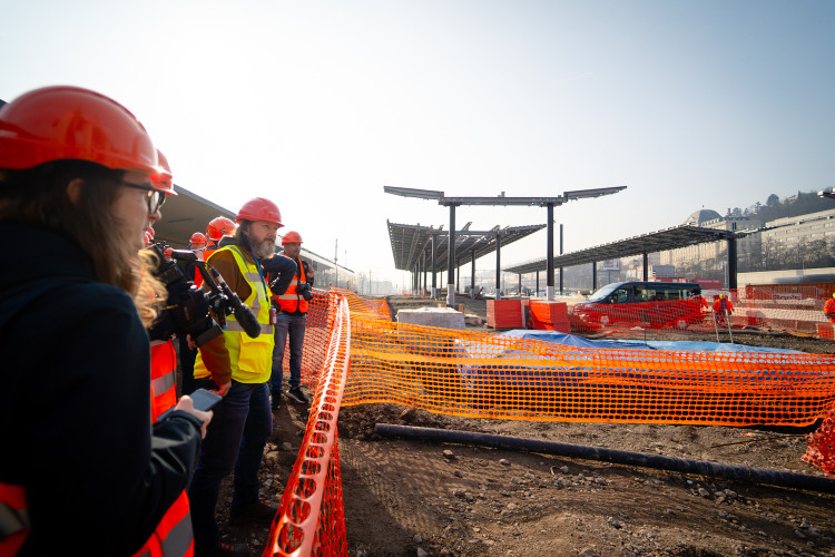 FOTO: Smíchovské nádraží roste před očima. První nástupiště dokončí letos