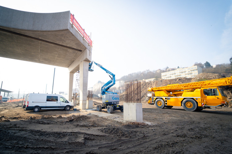FOTO: Smíchovské nádraží roste před očima. První nástupiště dokončí letos