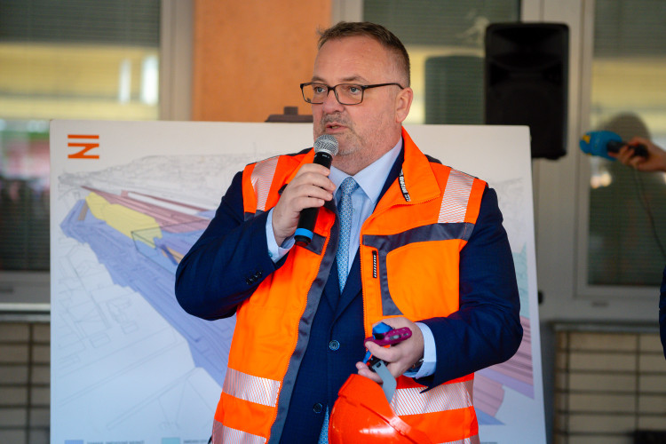 FOTO: Smíchovské nádraží roste před očima. První nástupiště dokončí letos