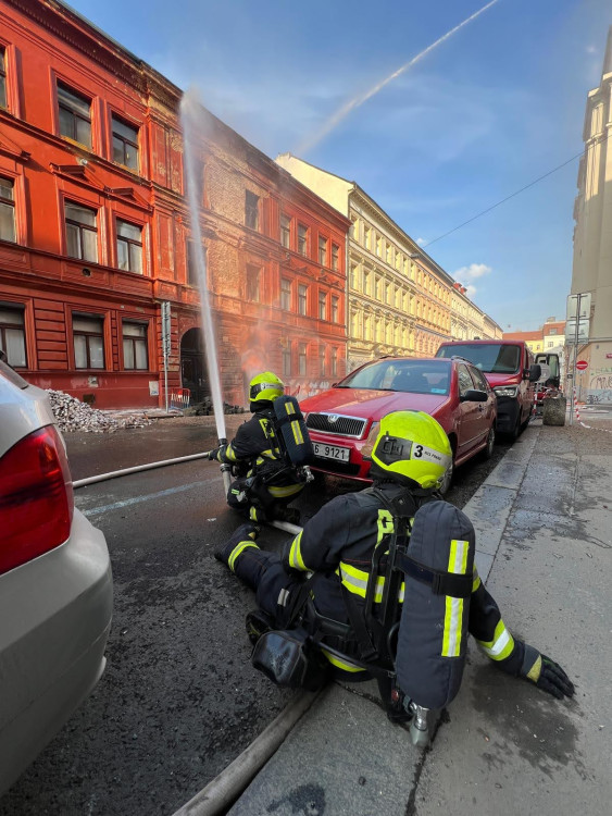 FOTOGALERIE: Požár plynu na Letné