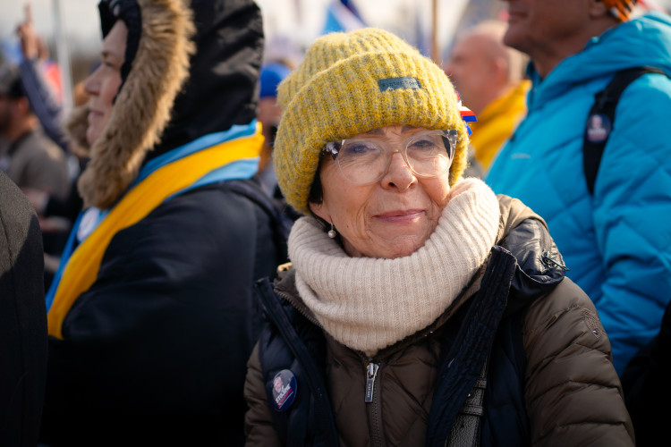 FOTOGALERIE: Podívejte se, jak probíhala demonstrace na Letné