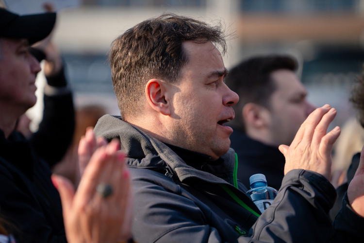 FOTOGALERIE: Podívejte se, jak probíhala demonstrace na Letné