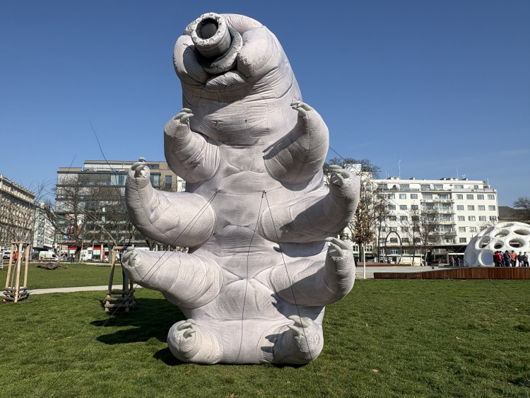 FOTOGALERIE: Moravák obsadila obří nafukovací monstra