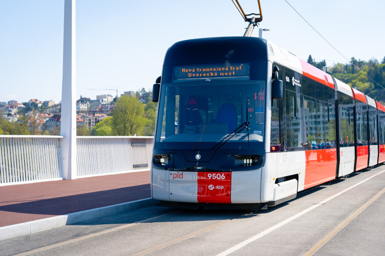 FOTOGALERIE: Dvorecký most pohledem architekta