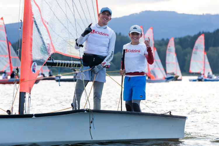 FOTO: Lipno zná mistry Evropy v jachtingu ve třídě 29er