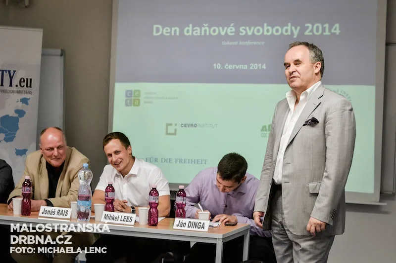 Daňové přiznání za 5 minut, založení firmy za 18!