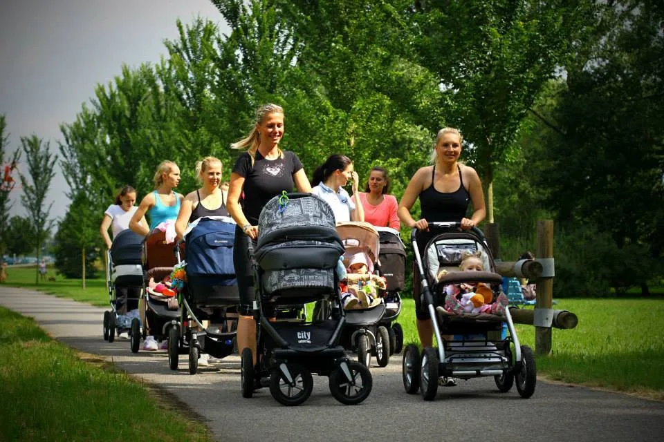 Strollering