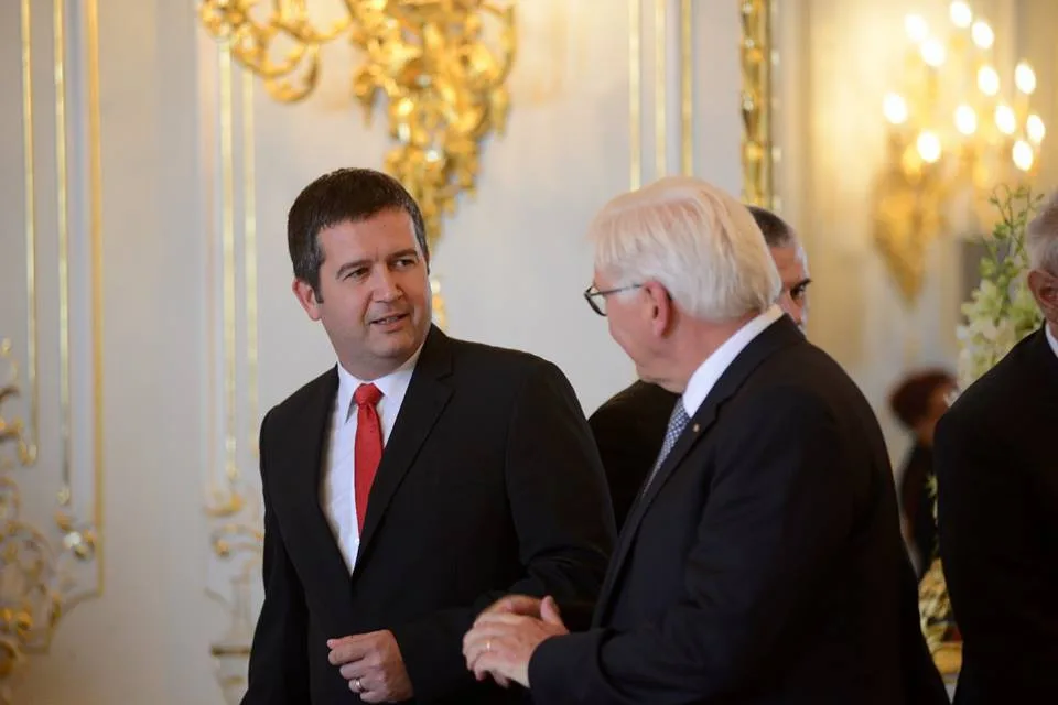 Jan Hamáček.