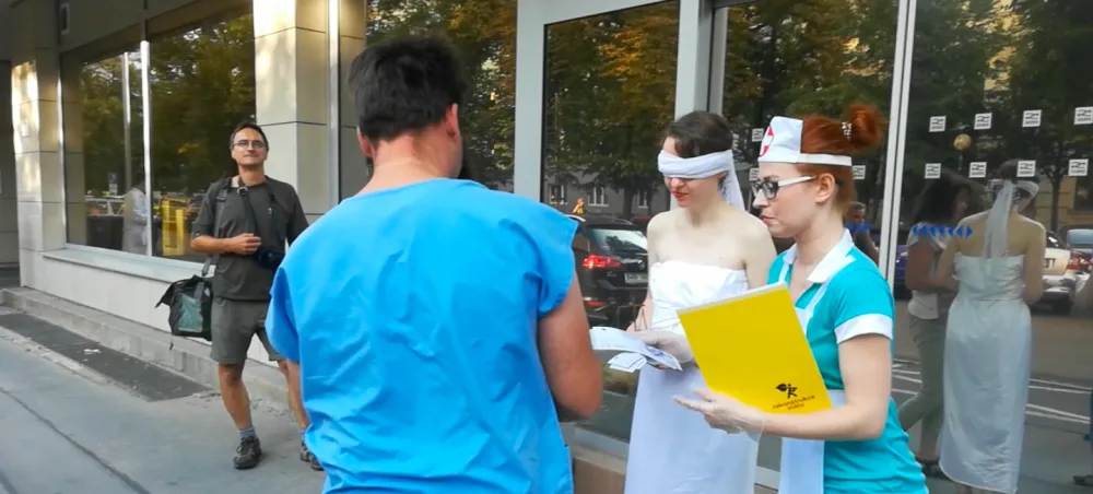 Zakázky českobudějovické nemocnice pobouřily aktivisty. Jejich nařčení vedení zařízení odmítá.