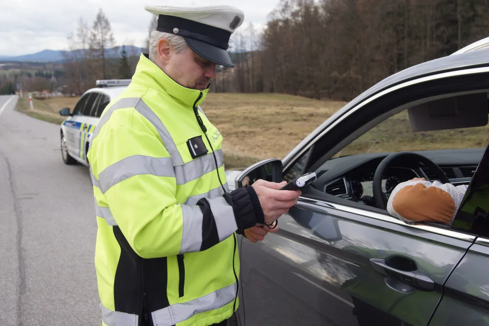 Dopravní policisté se během noci a dnešního dne zaměřili na alkohol za volantem.