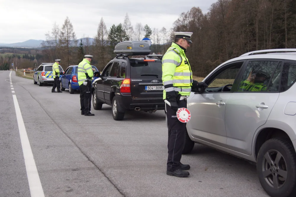 Dopravní policisté se během noci a dnešního dne zaměřili na alkohol za volantem.