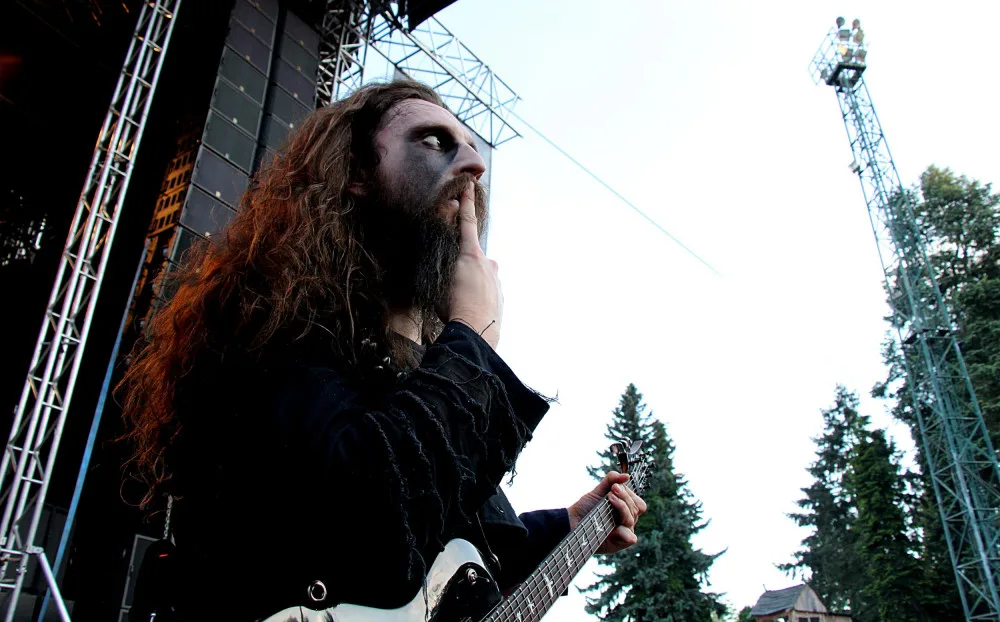 Cradle Of Filth na Metalfestu pomrkávali spíše po skalních fanoušcích. Byli ve skvělé formě.