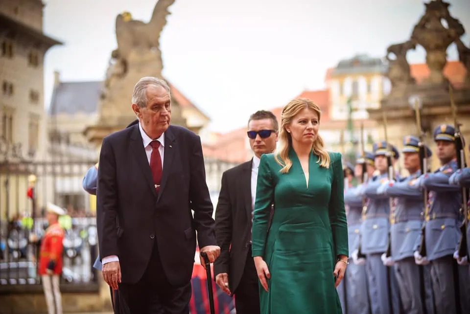 Čaputová v Praze jednala s politiky, uctila Havla i Štefánika.