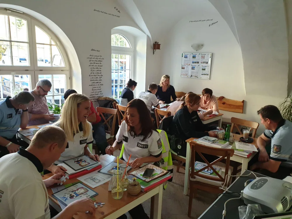 Na seminářích se policisté naučí, jak dětem lépe vysvětlit dopravní výchovu.