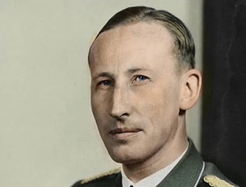Čechy převychovat, nebo postavit ke zdi. Před 80 lety převzal správu českých zemí Heydrich.