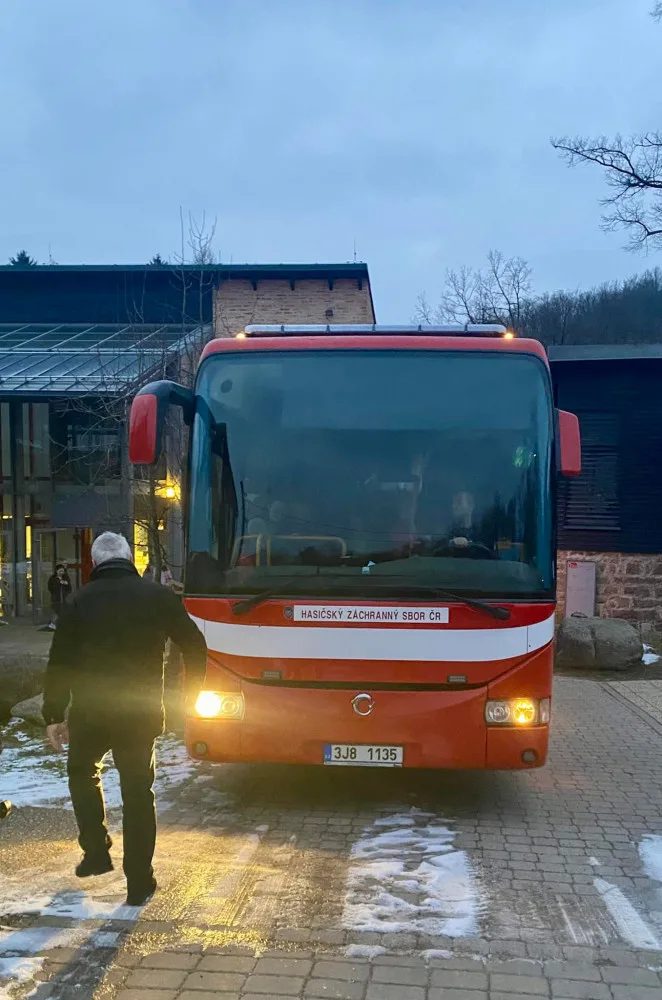 Děti z ukrajinského dětského domova jsou v bezpečí. V neděli dorazily do Liberce