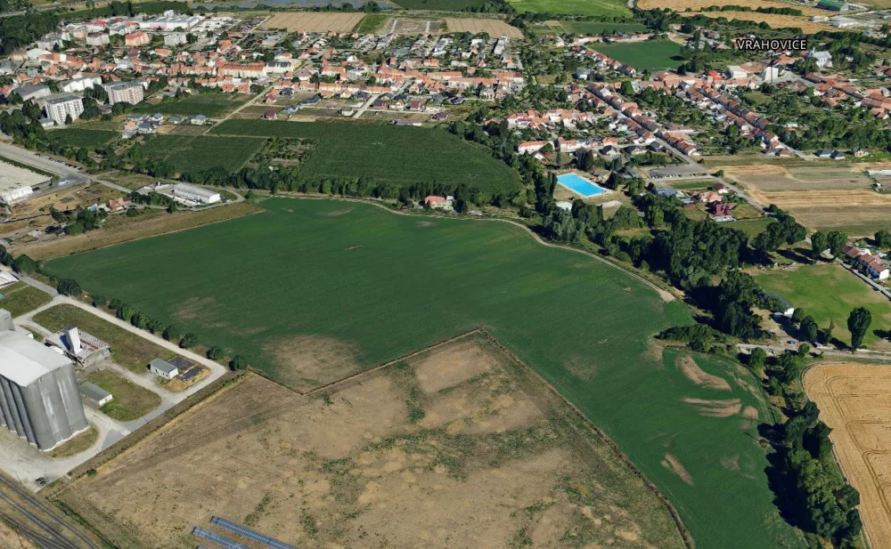 Prostějov chce ve Vrahovicích postavit nový park. Hloučelu však likviduje, namítají kritici