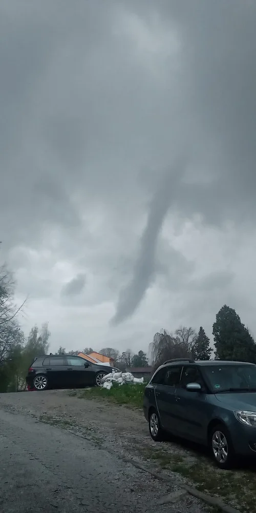 Tromba vyděsila obyvatele Jihlavy. Původně se báli, že nad městem řádí tornádo.