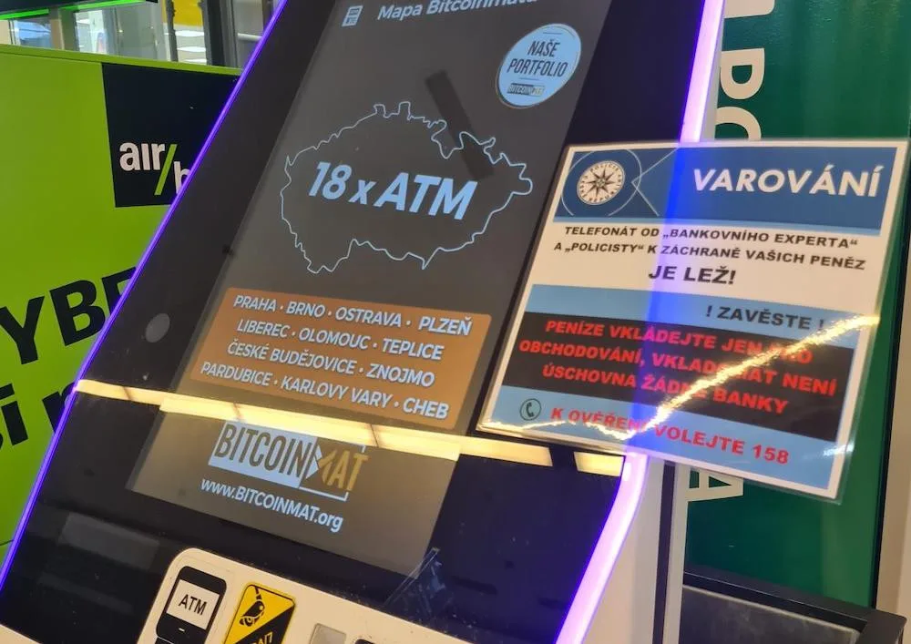 Další trik podvodníků, peníze chtějí vyčistit přes vkladový bankomat na virtuální měnu.