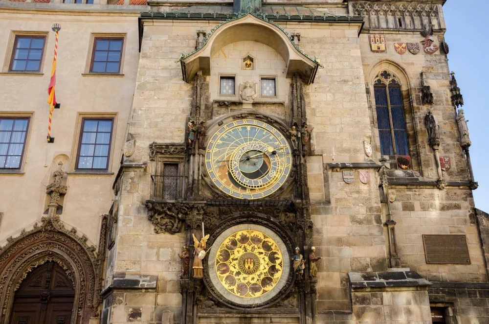 size4-16539367929922-241-prague-gd476337b2-1280