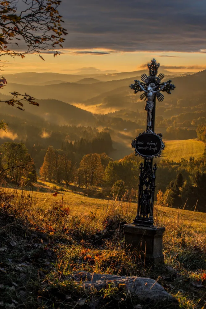 Jednou bych chtěl zachytit polární záři nad Šumavou, říká autor úchvatných fotografií Vladislav Hosnedl