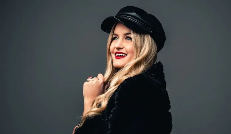 Mám šanci měnit životy, říká vicemiss Sarah Horáková