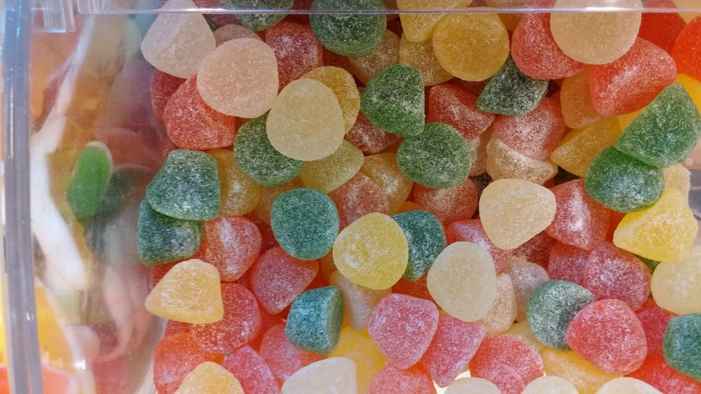 size4-17066128656117-239-sweets-853061-1280