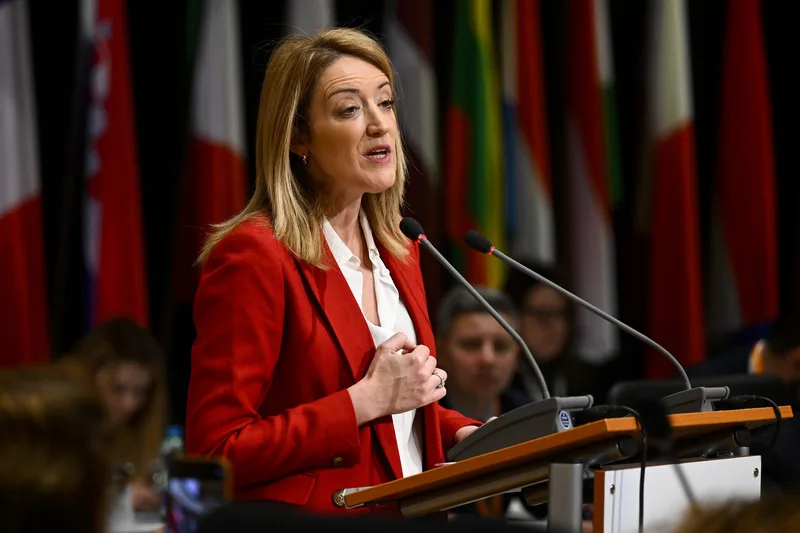 Živě: Roberta Metsolaová na VŠE
