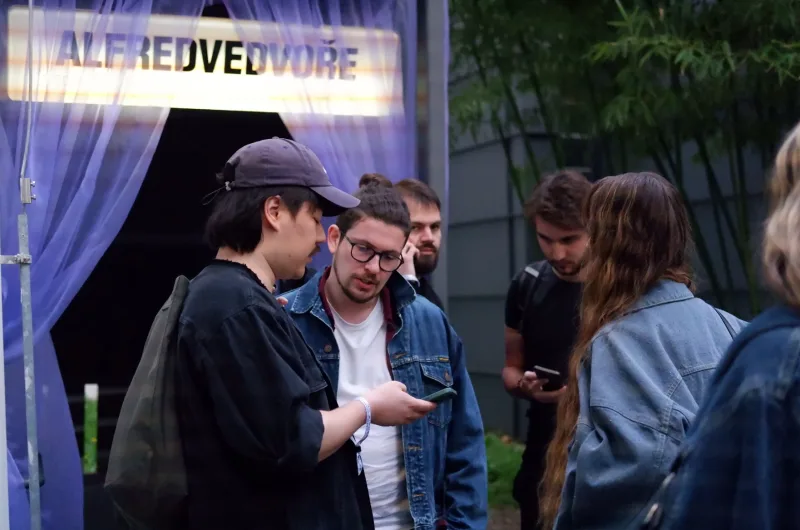 Jubilejní 40. ročník studentského festivalu FAMUFEST nabídne nejen filmy, ale i divadelní představení, koncerty a přednášky. Pozvání přijala polská režisérka Agnieszka Holland.