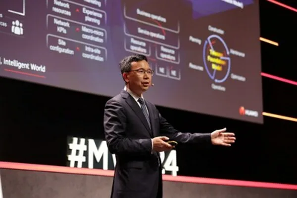 Yang Chaobin ze společnosti Huawei: Základní telekomunikační model urychluje inteligentní transformaci operátorů