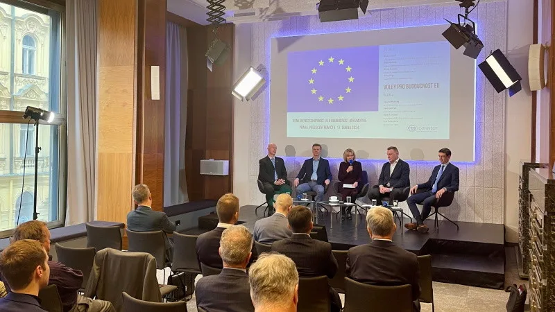 Experti probírali vyhlídky českého autoprůmyslu a konkurenceschopnost tuzemské ekonomiky v EU a ve světě