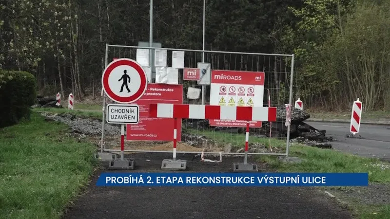 Probíhá 2. etapa rekonstrukce Výstupní ulice v Ústí nad Labem, doprava řízena kyvadlově