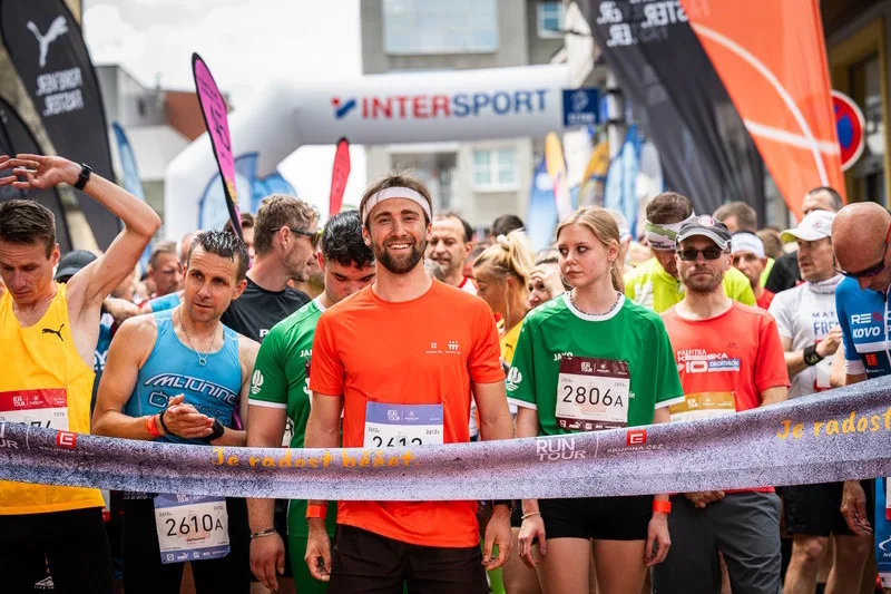 Olympionici, reprezentanti i začátečníci – závod ČEZ RunTour si v Ústí nad Labem užily dvě tisícovky běžců všech úrovní