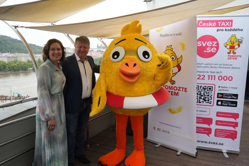 Taxislužba Svez.se z každé své jízdy podpoří NROS a charitativní projekt Pomozte dětem