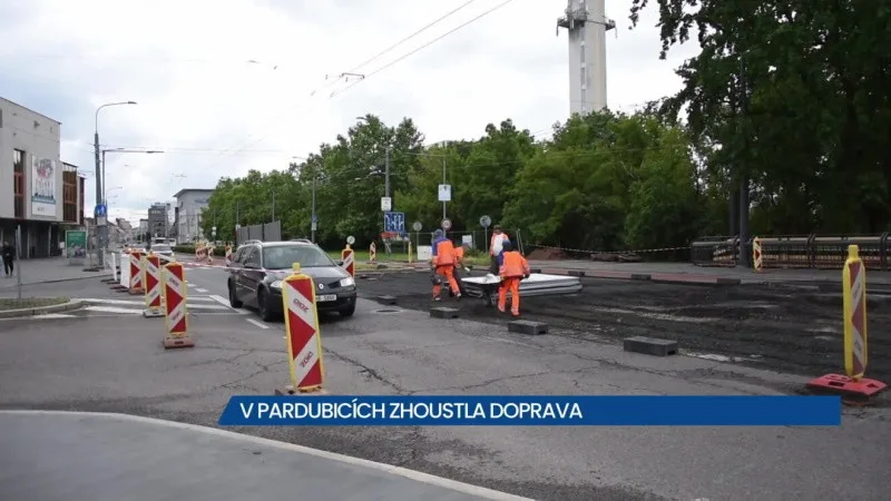 V Pardubicích zhoustla doprava, řidičům komplikují život uzavírky