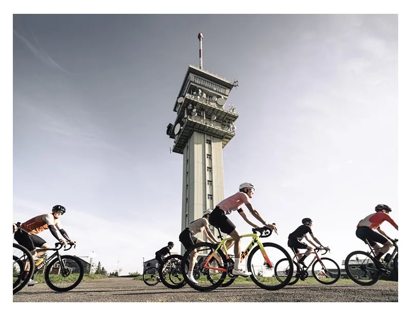 Klínovec jako cíl pro stovky cyklistů. Seriál Road Classics pokračuje v Krušných horách