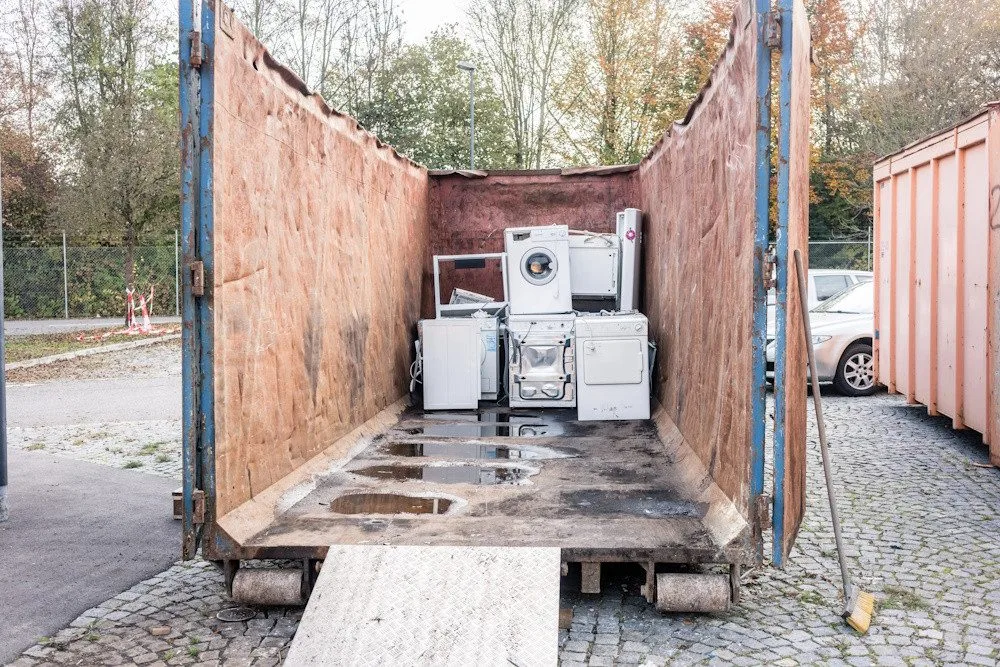 Studie CETA ukázala na mezery v plnění legislativních povinností při sběru elektroodpadu, důsledky to může mít pro spotřebitele, obce i výrobce