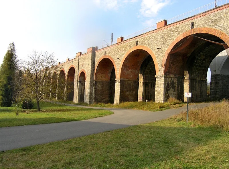 Živě: Hranické viadukty – důkaz ohleduplnosti VRT ke krajině a historickému dědictví