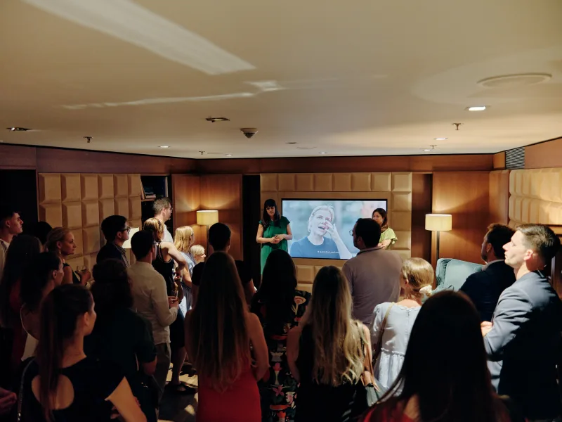 Pětihvězdičkový hotel Emblem v centru Prahy poskytne své klubové prostory českým umělcům a sběratelům EduArtExperience