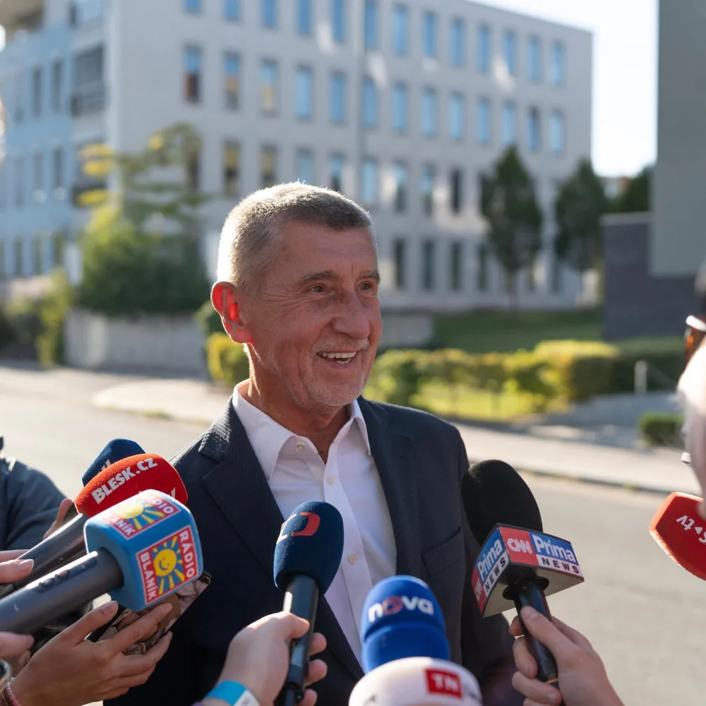 Triumf ANO. Vyhrálo v deseti ze 13 krajů. Zvoleno je už několik senátorů.
