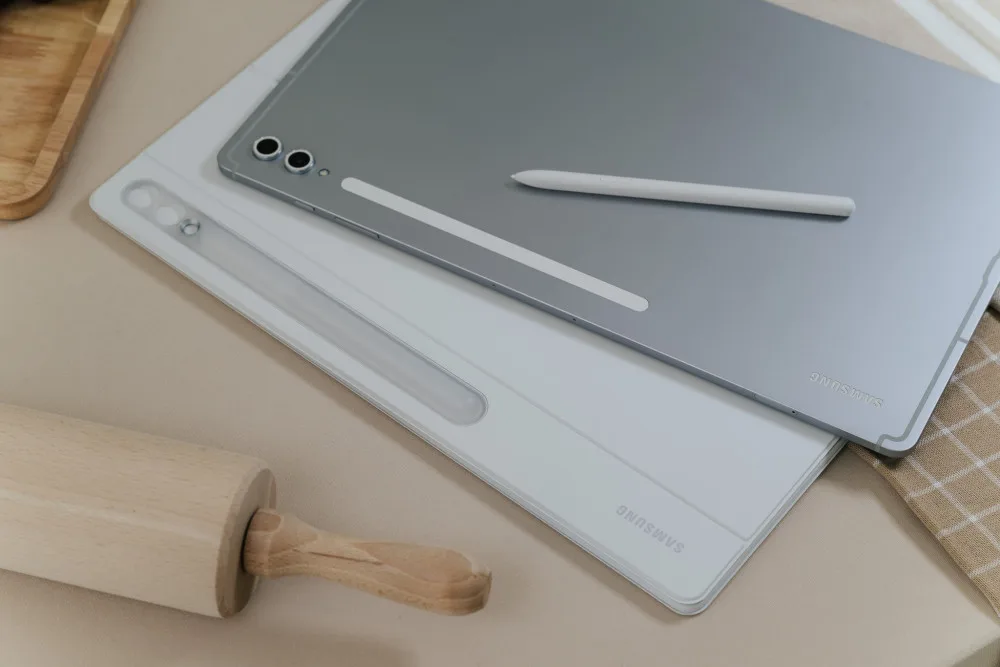 Galaxy S24 FE a řada Galaxy Tab S10 přináší zářivé barvy, špičkový výkon a Galaxy AI