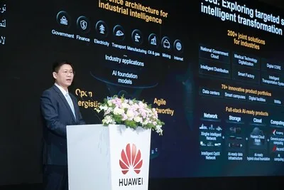 Na veletrhu Huawei GITEX 2024 vystoupil Li Peng, senior viceprezident a prezident pro prodej a služby v oblasti informačních a komunikačních technologií ve společnosti Huawei: Společně prosperujeme v inteligentní éře