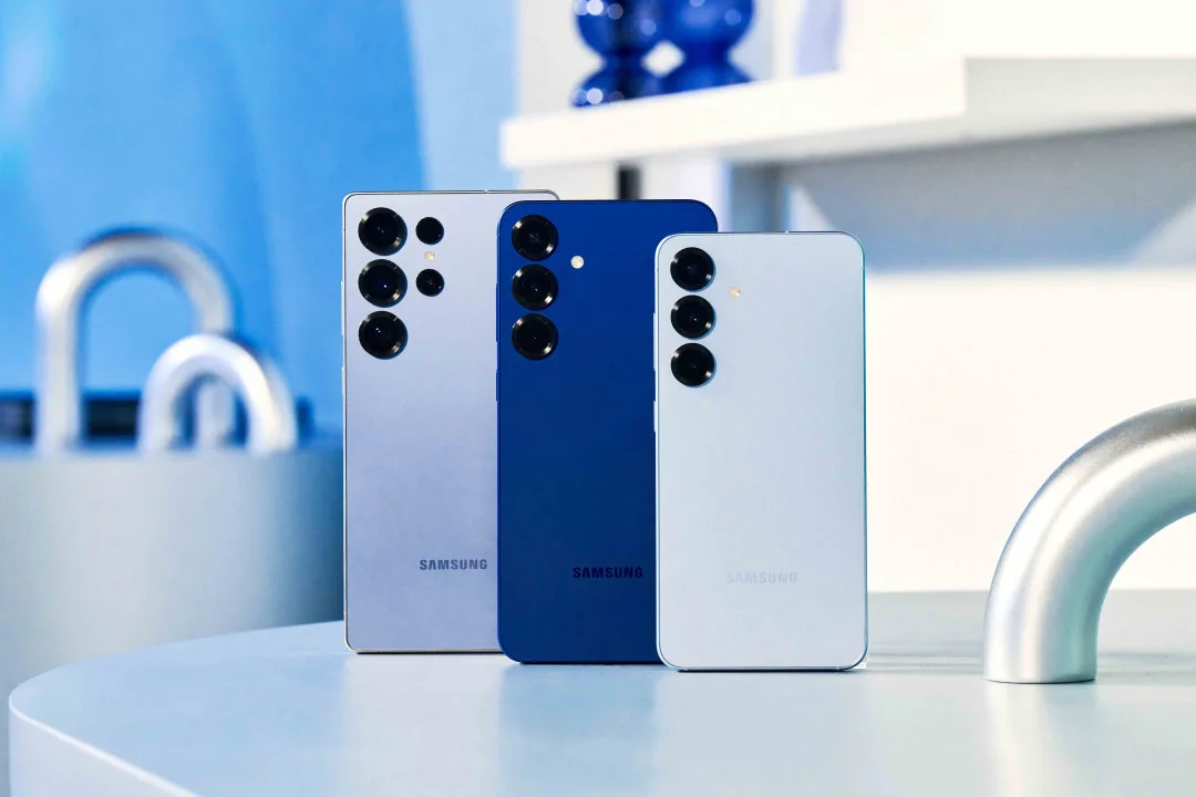 Telefony, s kterými si dobře porozumíte. Galaxy S25 jsou na světě!
